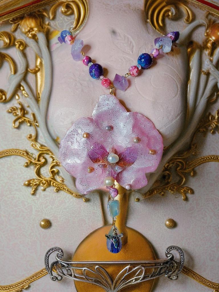 Collier orchidée rêves des anges en améthyste naturelle, perles d’eau douce & jaspe – Bijou trésors des anges fleur éternelle