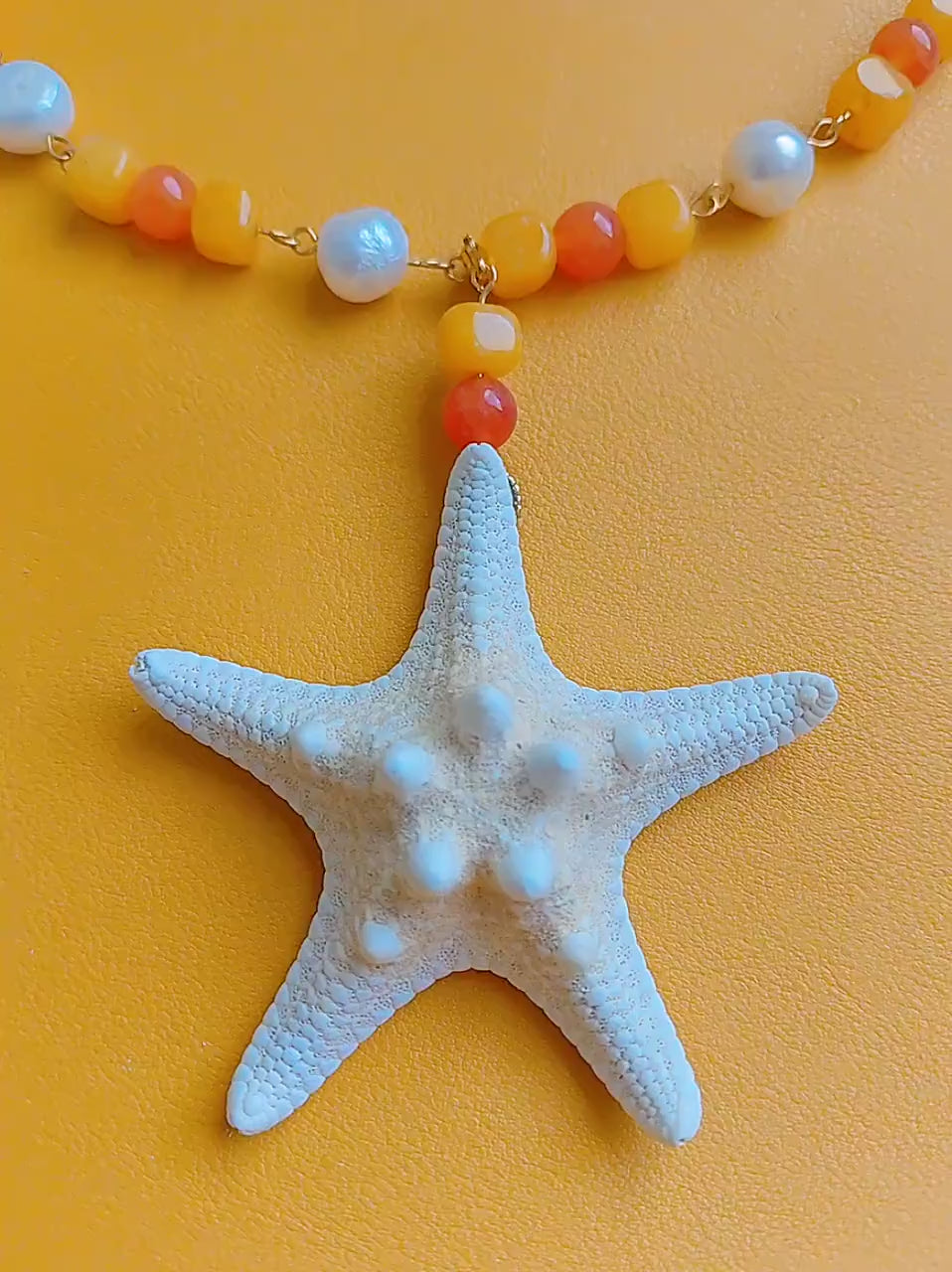 Collier Étoile de Mer des caraïbes en Perles d'Eau Douce, Jaspe et cire d’abeille | Bijou Océan Tropical | Inspiré des lagons paradisiaques